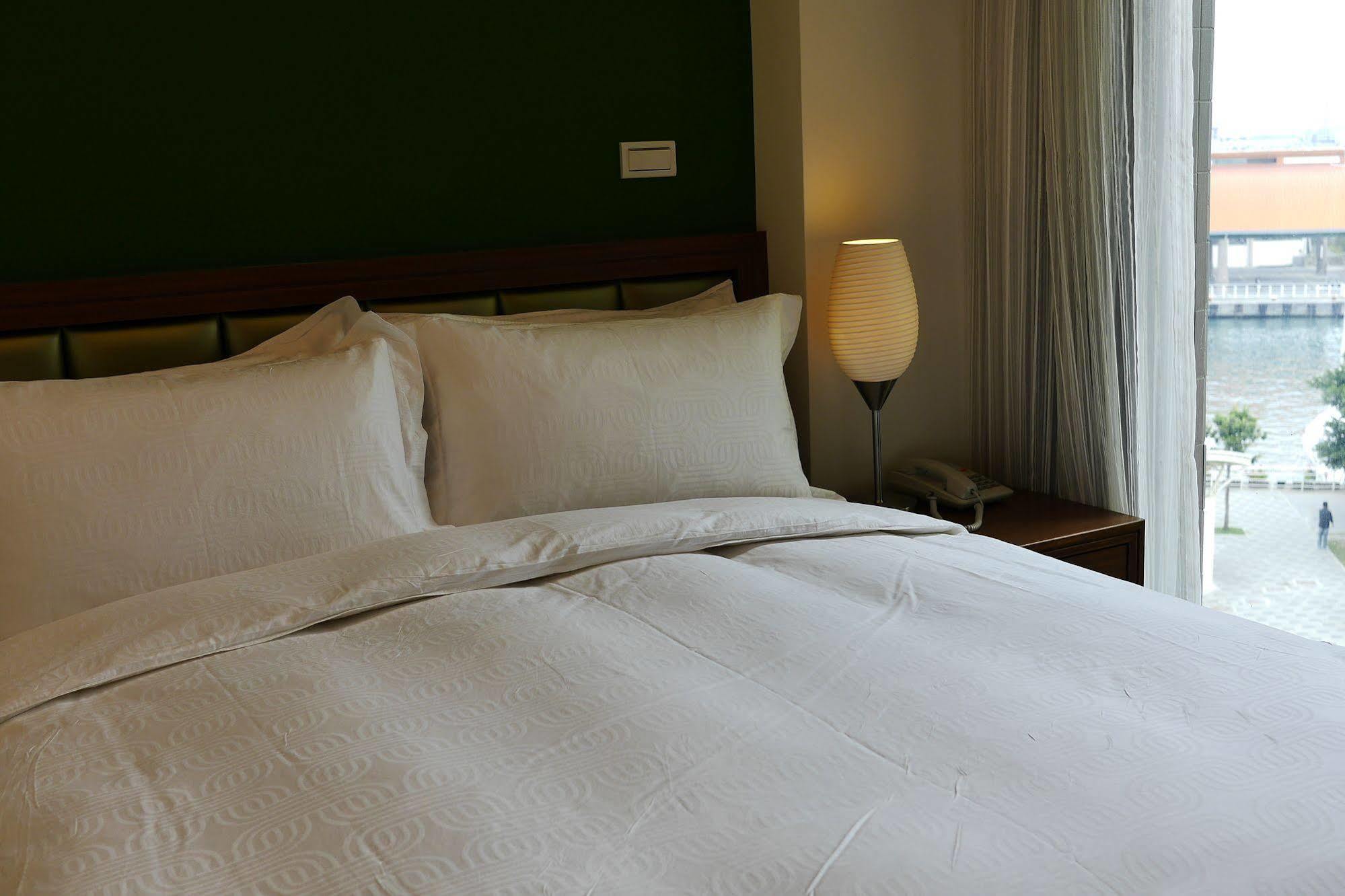 Watermark Hotel - Sizihwan Kaohsiung Eksteriør billede